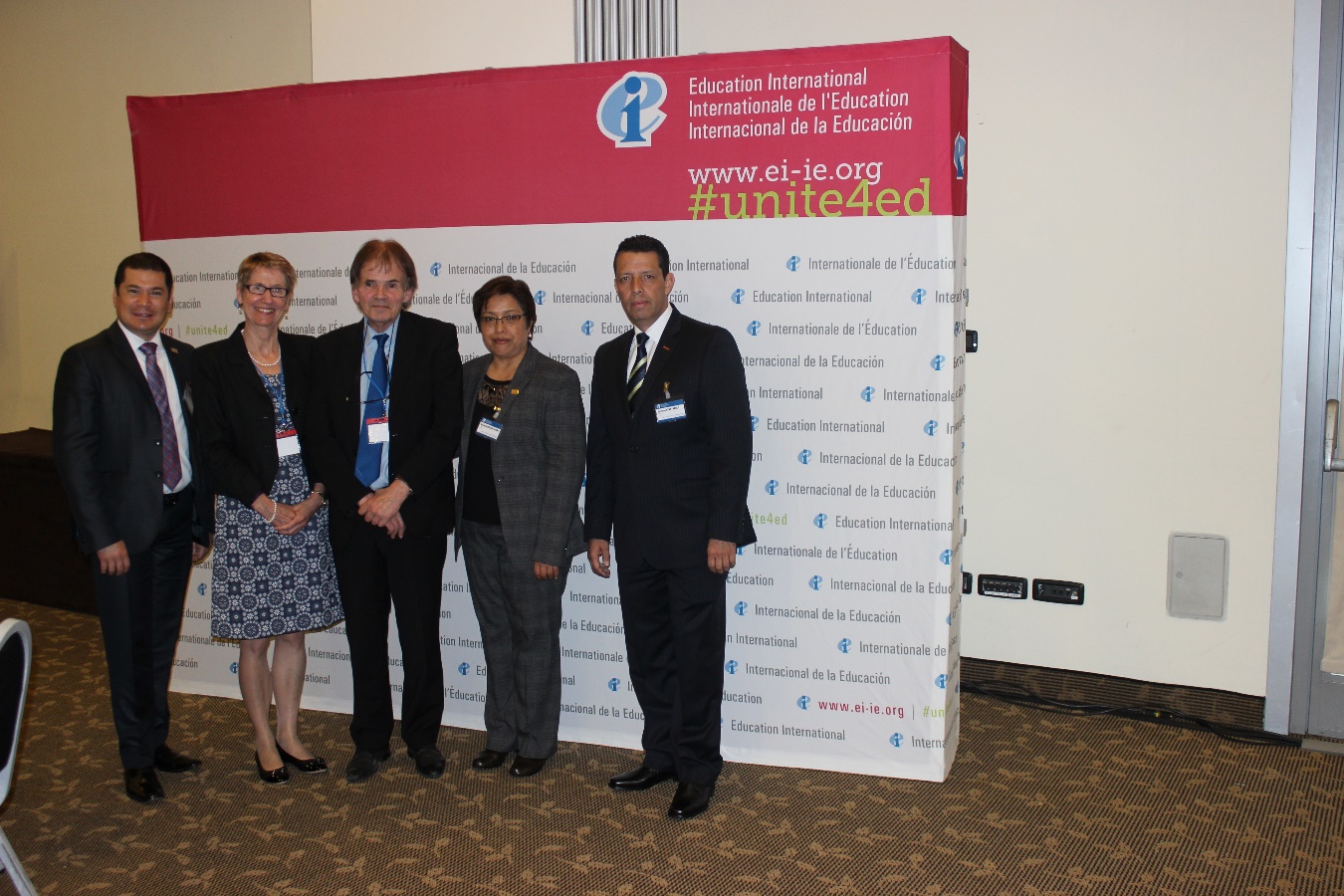 Conferencia de las Organizaciones Afiliadas a la IE de los Países Miembros de la OCDE “Proteger y Promover la Educación como un Bien Público”