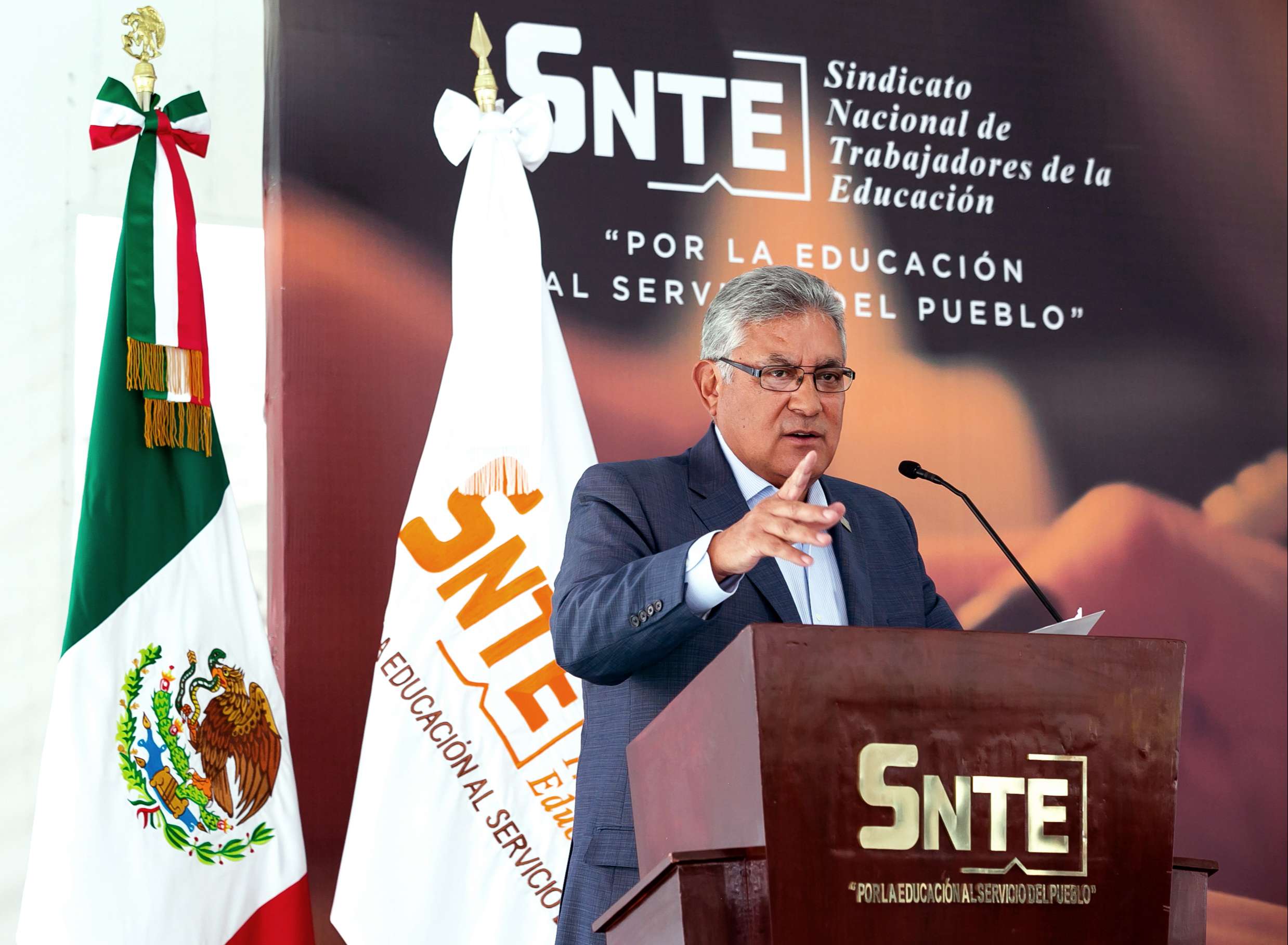 Llama el SNTE a sus agremiados a apoyar a los damnificados en Guerrero