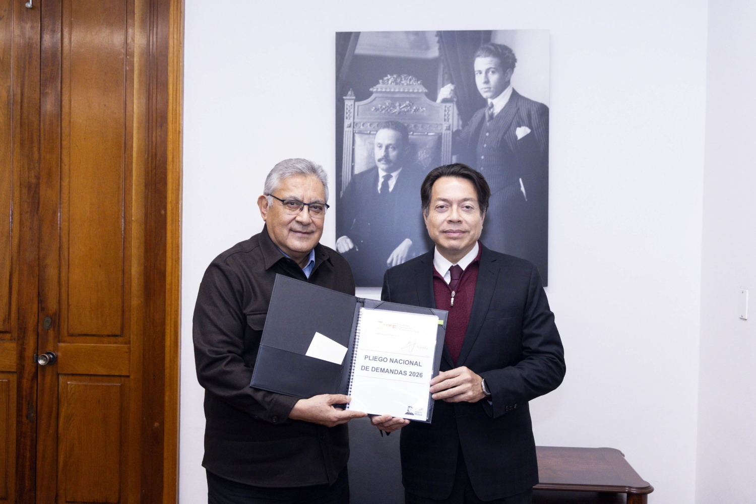 Entrega el SNTE su Pliego Nacional de Demandas 2026